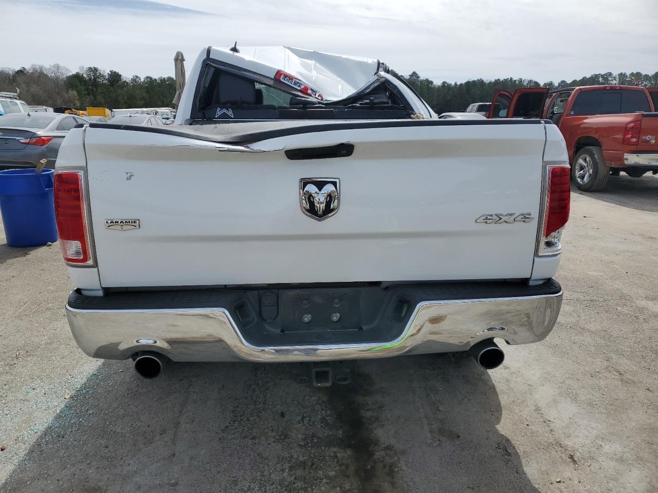 2017 RAM 1500 LARAM - Image 6