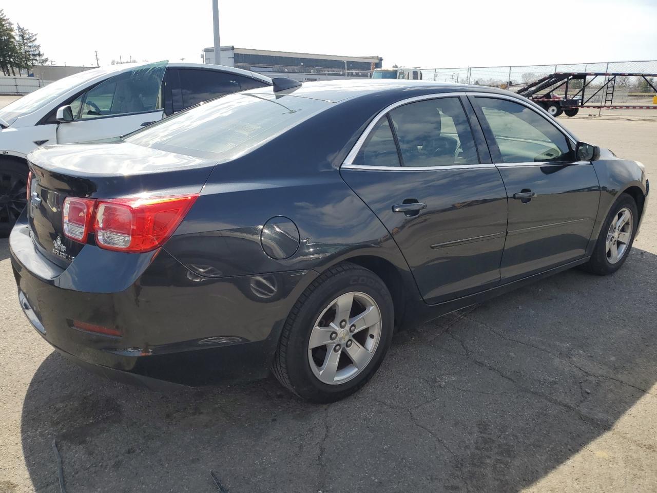 2015 CHEVROLET MALIBU LS - Image 3