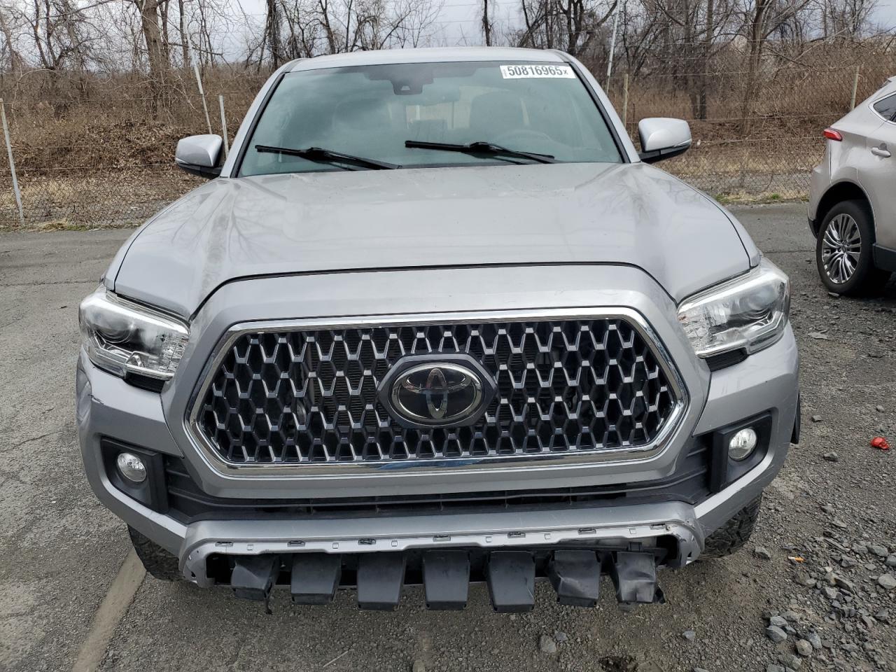 2018 TOYOTA TACOMA DOU - Фото 5