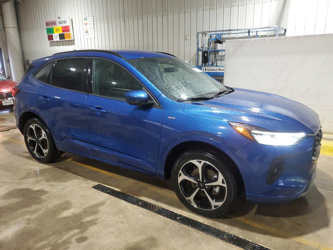2023 FORD ESCAPE ST - Image 4