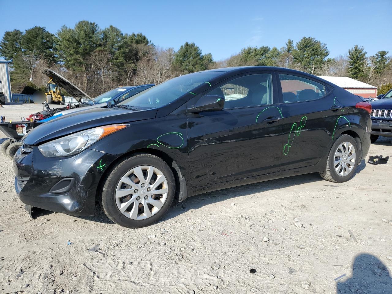 2013 HYUNDAI ELANTRA GL
