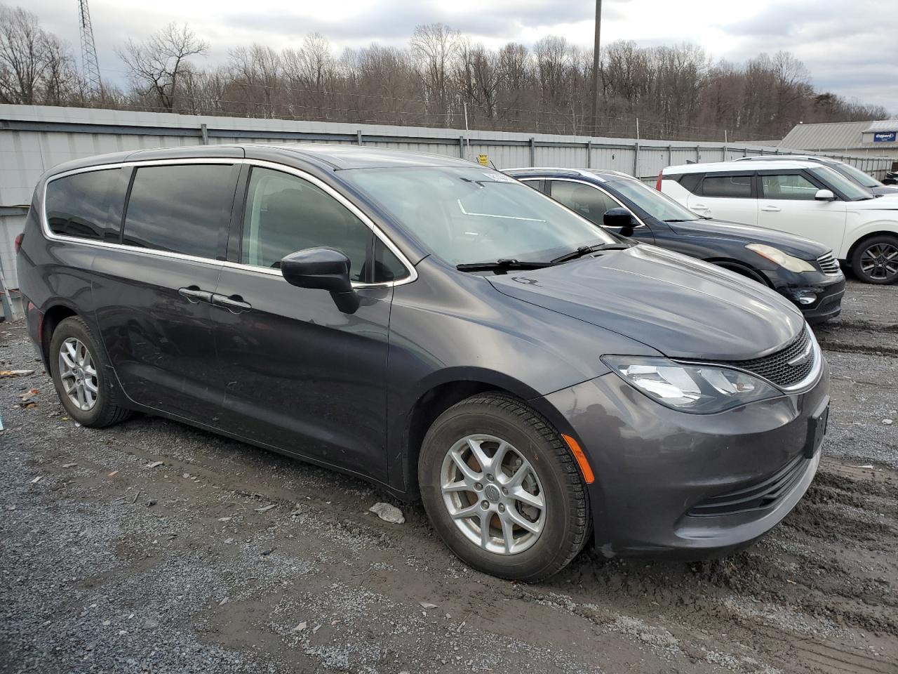 2017 CHRYSLER PACIFICA T - Image 4