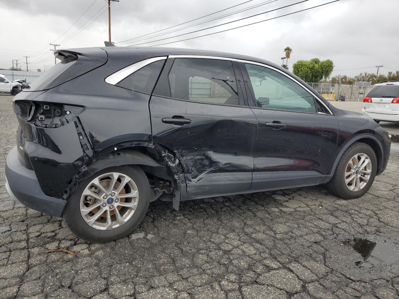 2020 FORD ESCAPE SE - Image 3