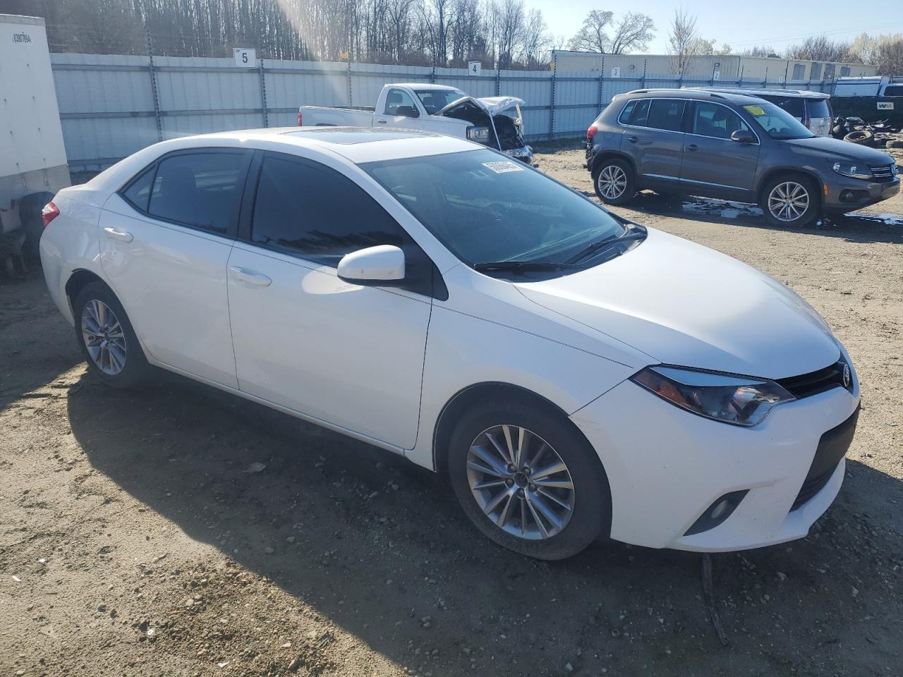 2014 TOYOTA COROLLA L - Image 4