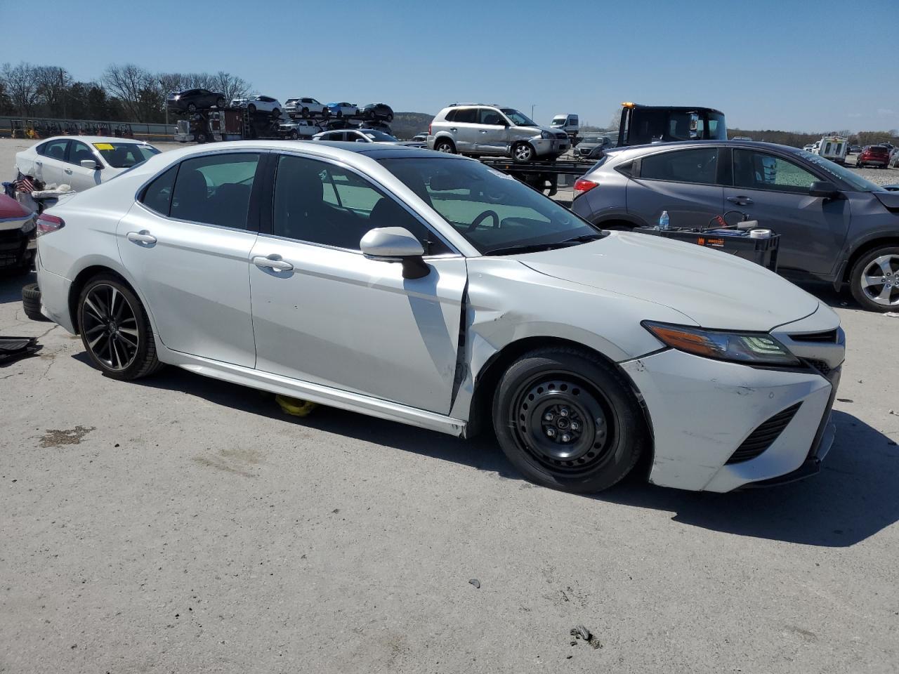 2018 TOYOTA CAMRY XSE - Фото 4