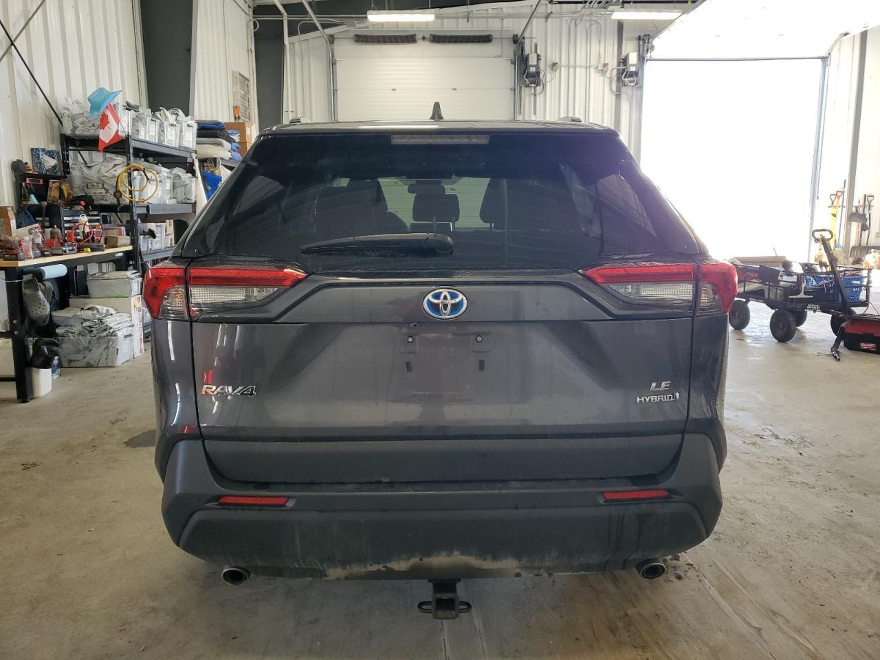 2023 TOYOTA RAV4 LE - Фото 6