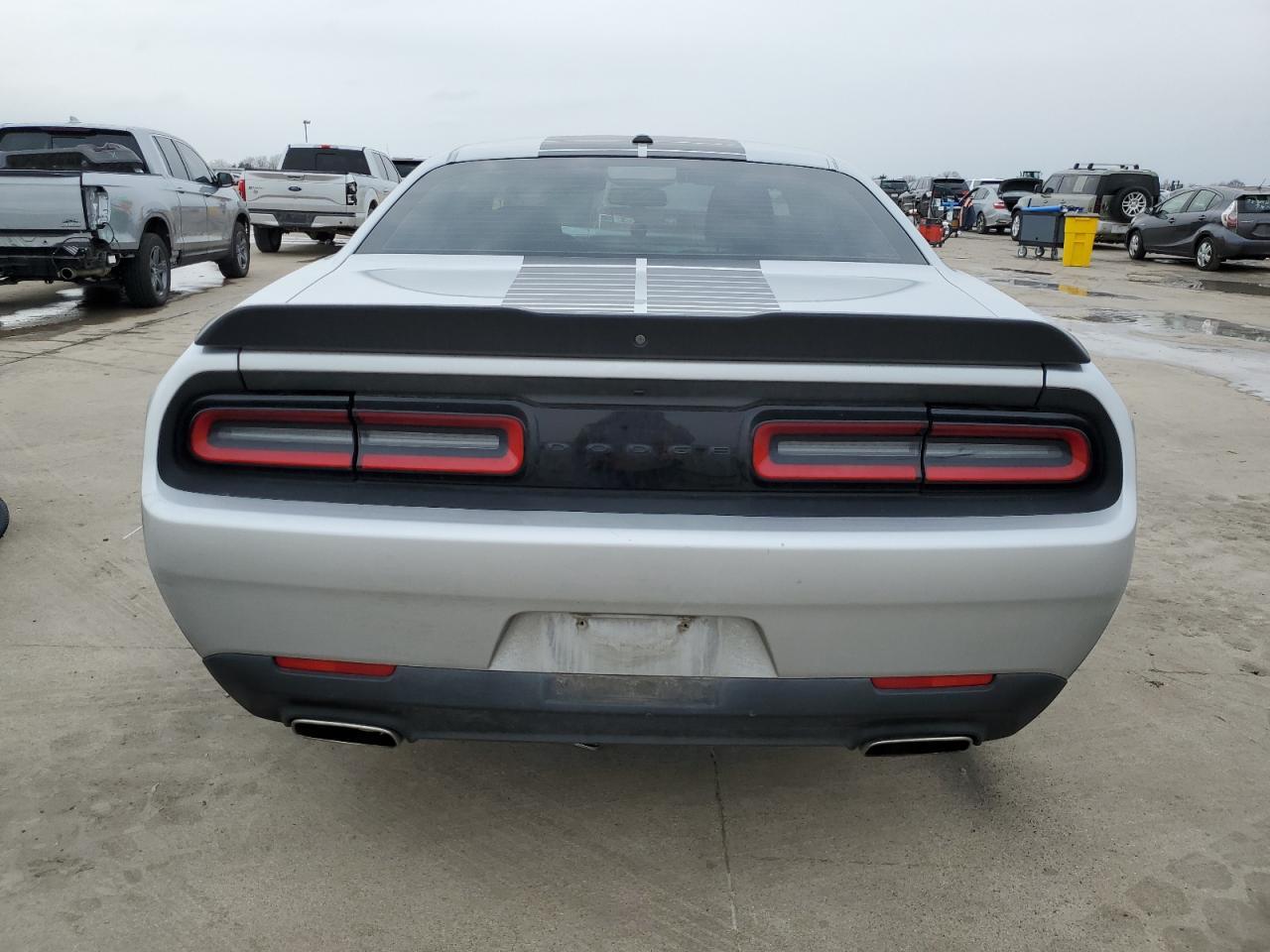 2020 DODGE CHALLENGER - Фото 6