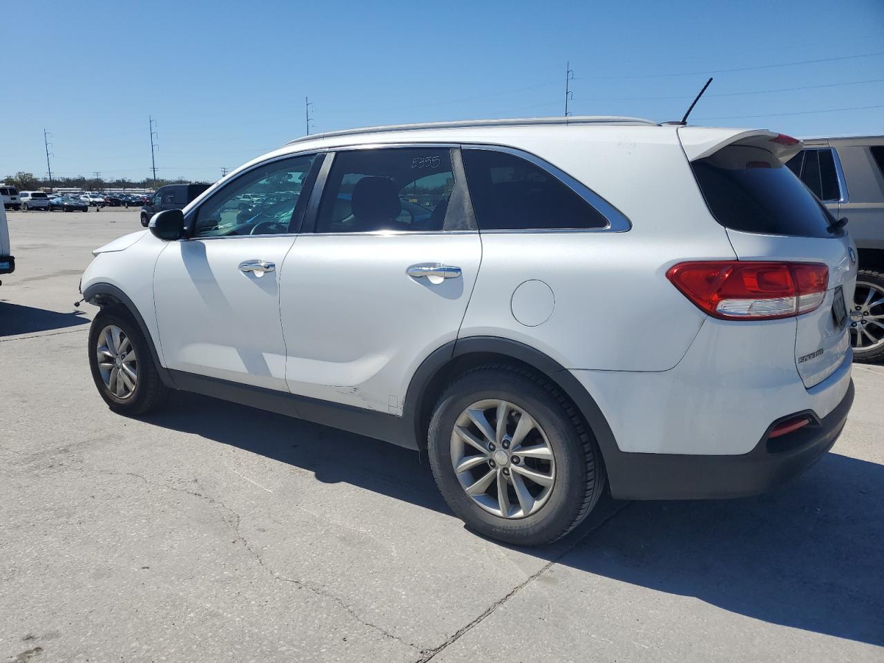 2016 KIA SORENTO LX - Image 2