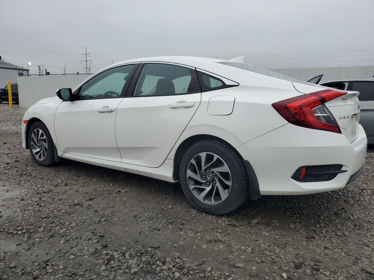 2018 HONDA CIVIC EX - Image 2