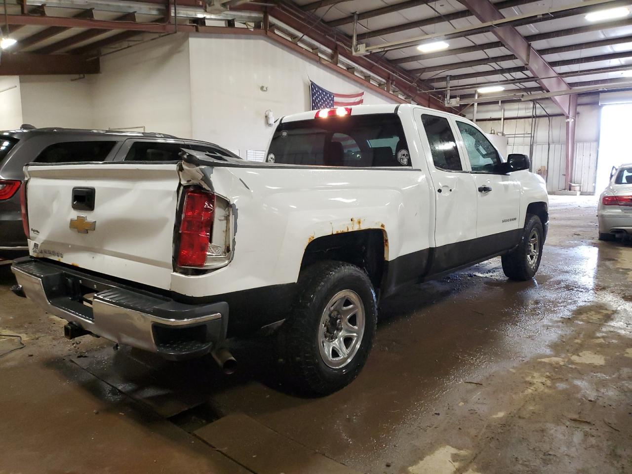 2015 CHEVROLET SILVERADO - Фото 3