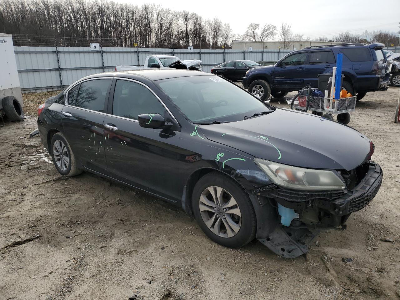 2014 HONDA ACCORD LX - Фото 4