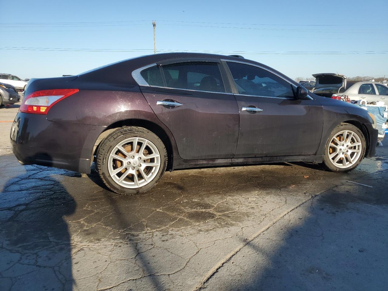 2011 NISSAN MAXIMA S - Фото 3