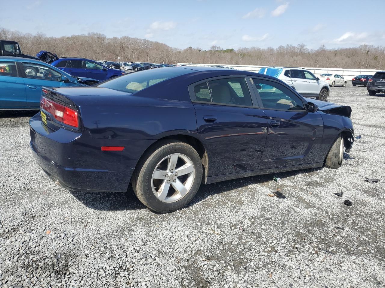 2014 DODGE CHARGER SE - Фото 3