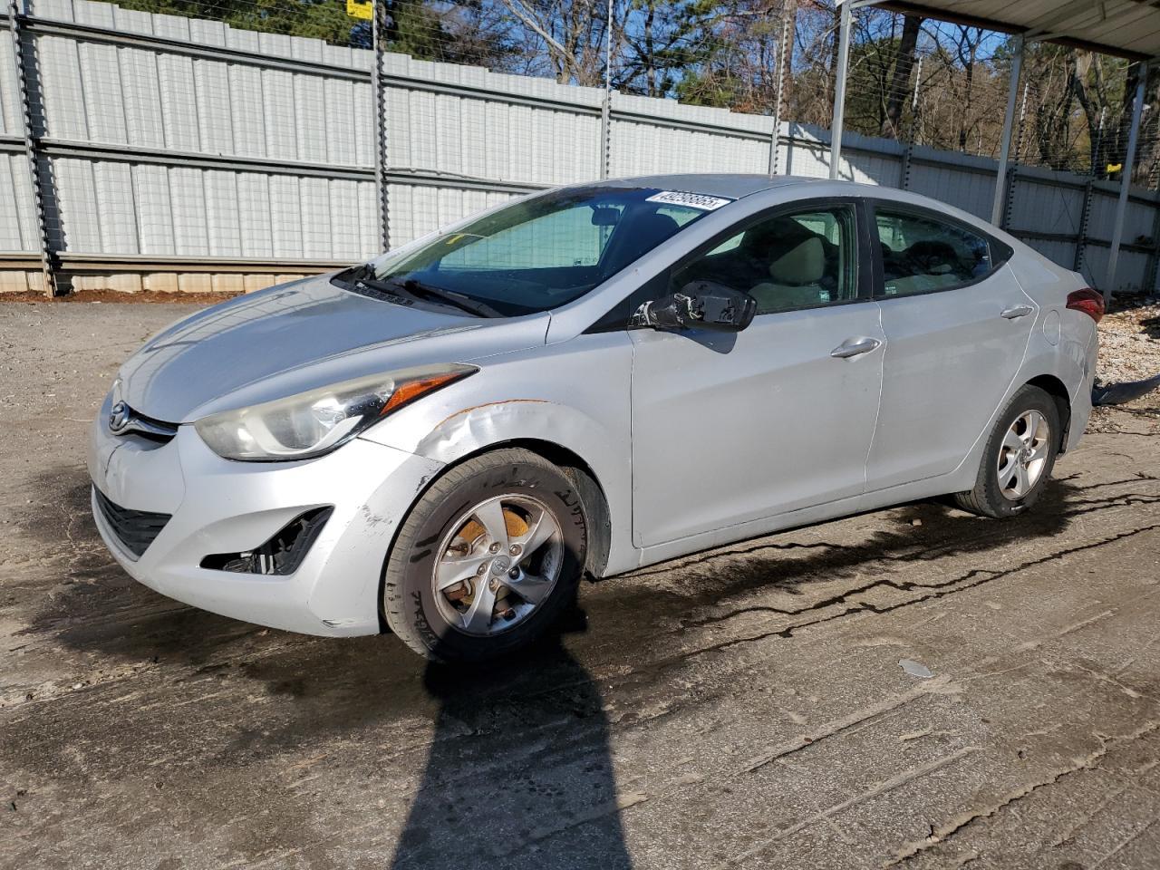 2015 HYUNDAI ELANTRA SE