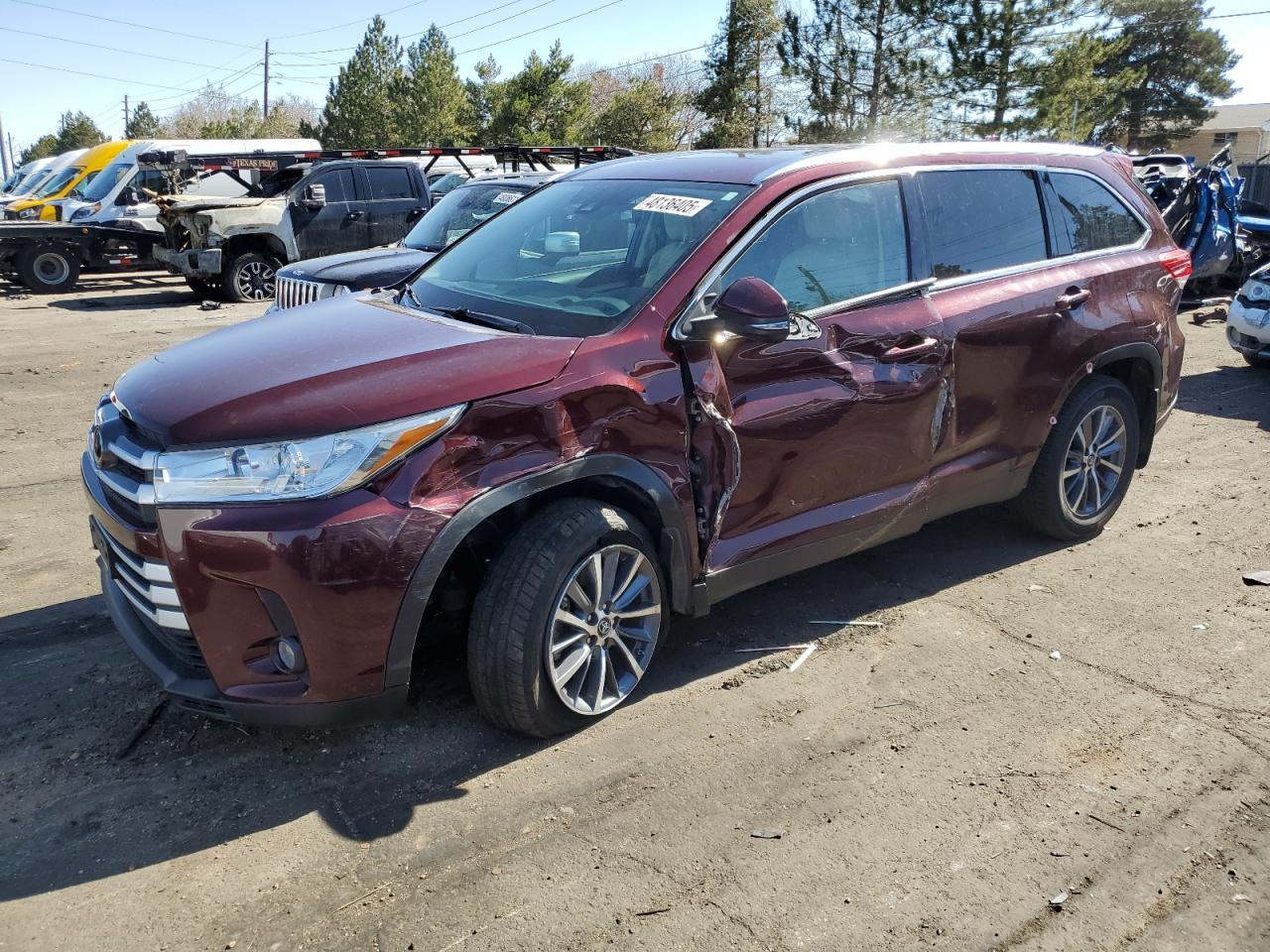 2019 TOYOTA HIGHLANDER