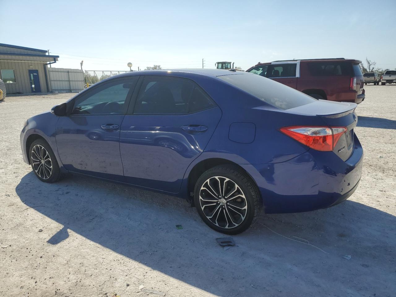 2014 TOYOTA COROLLA L - Image 2