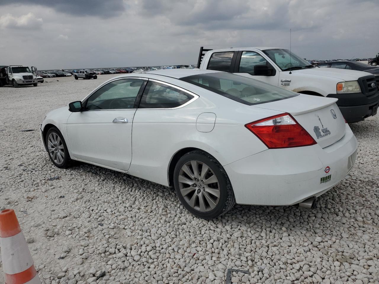 2010 HONDA ACCORD EXL - Фото 2