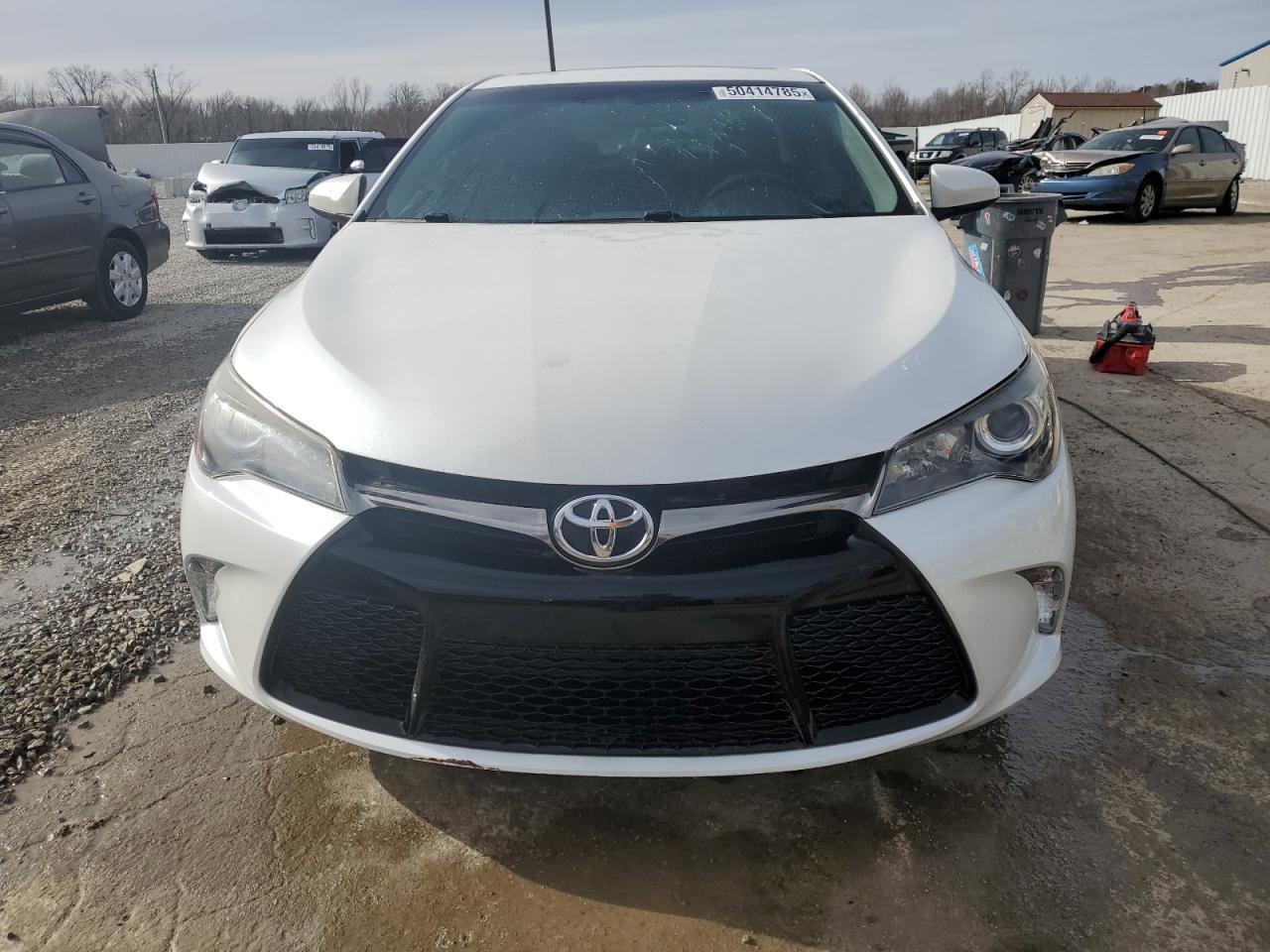 2017 TOYOTA CAMRY LE - Image 5