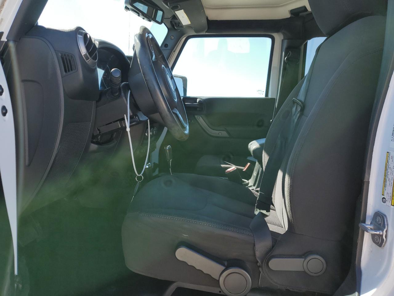 2014 JEEP WRANGLER U - Image 7