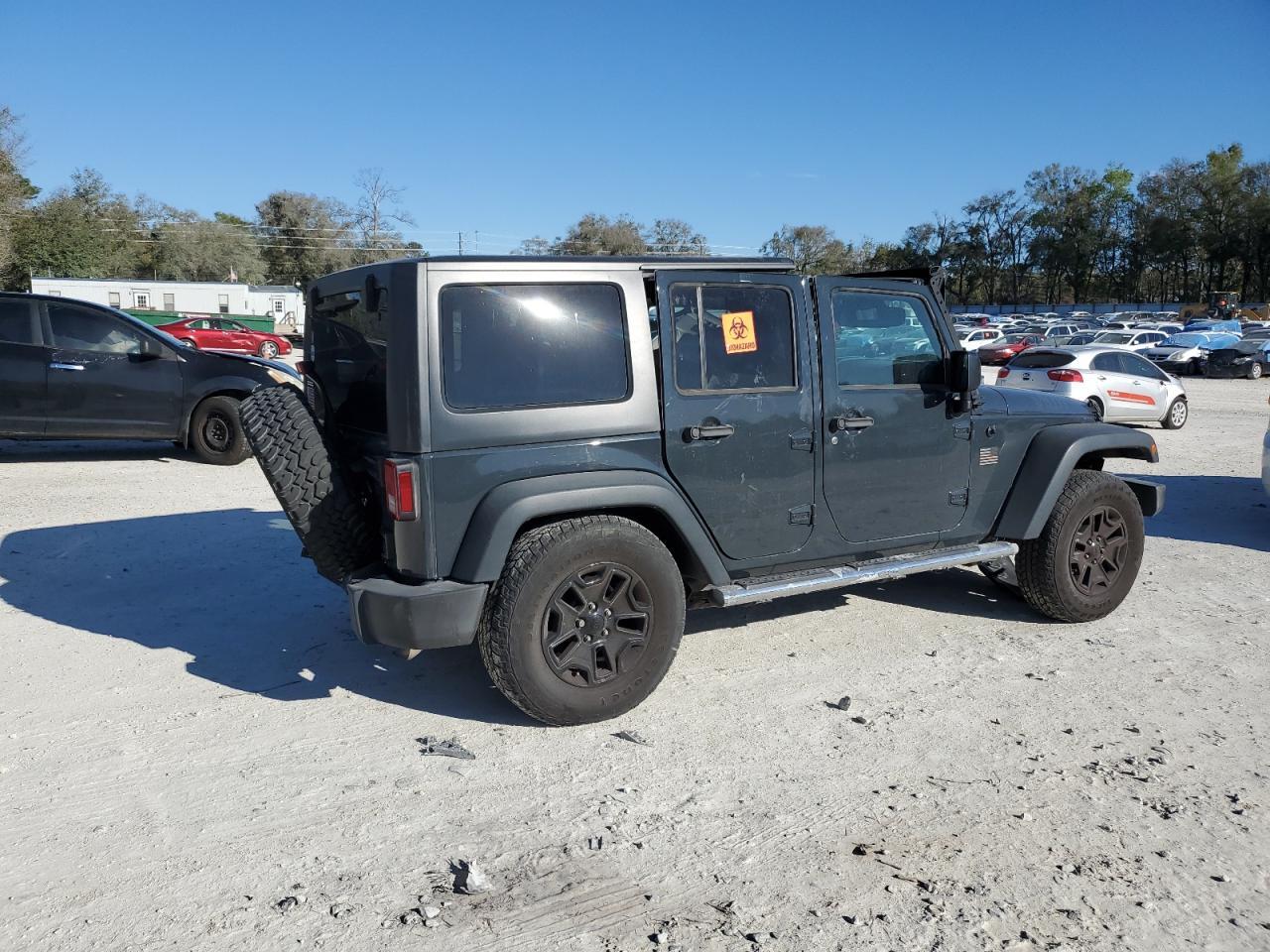 2017 JEEP WRANGLER U - Image 3