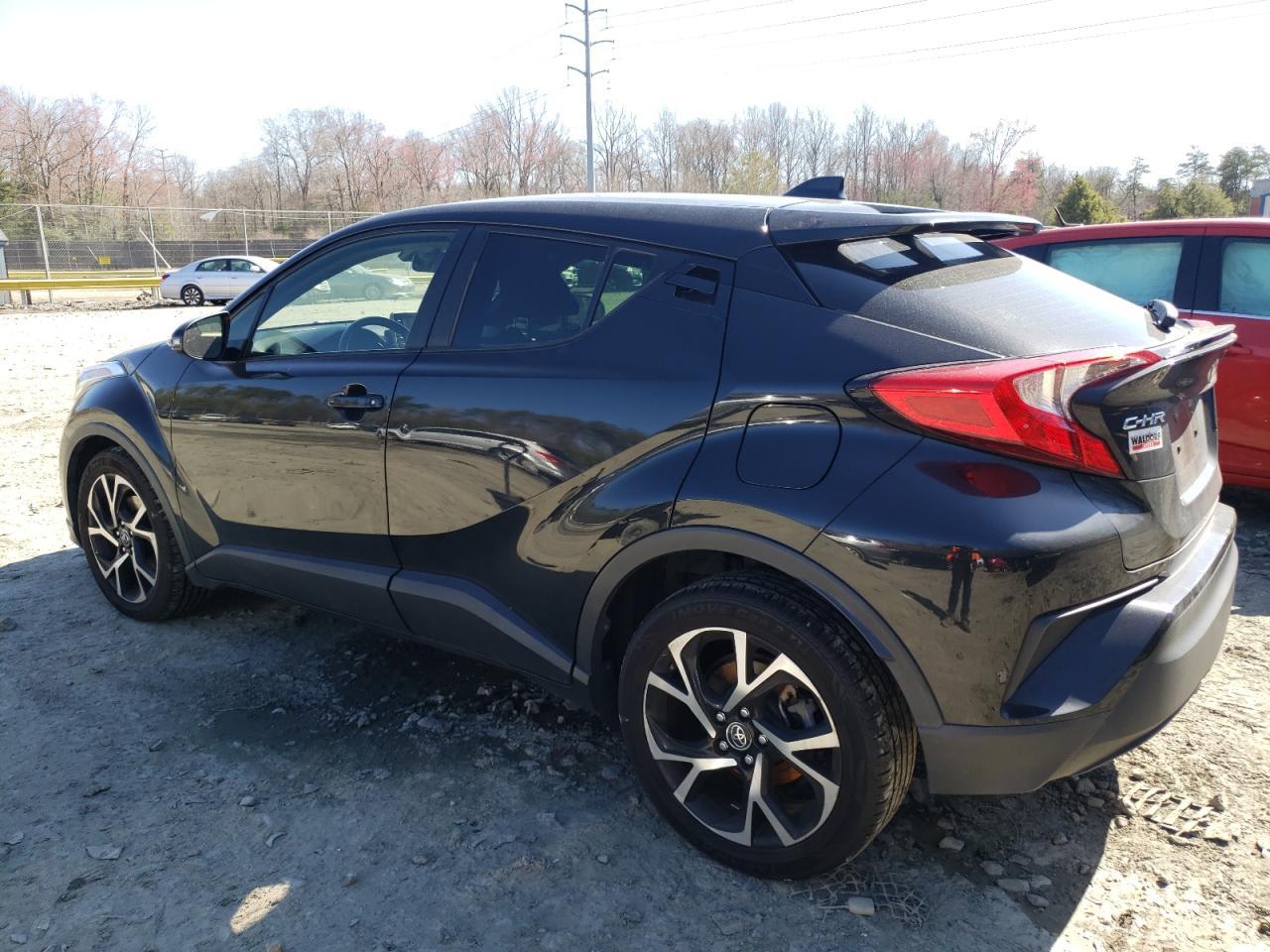2019 TOYOTA C-HR XLE - Image 2