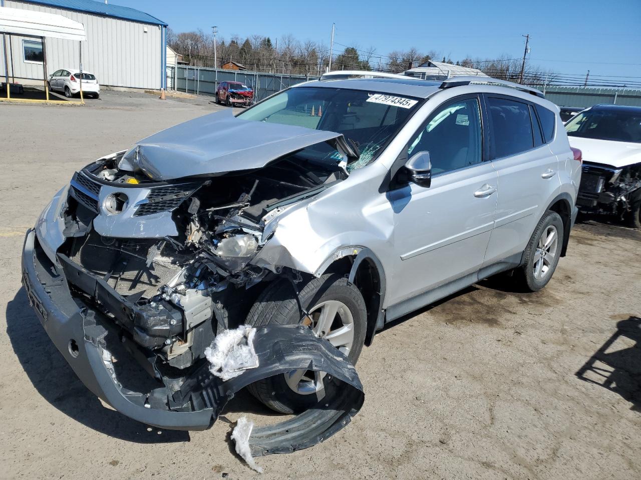 2015 TOYOTA RAV4 XLE
