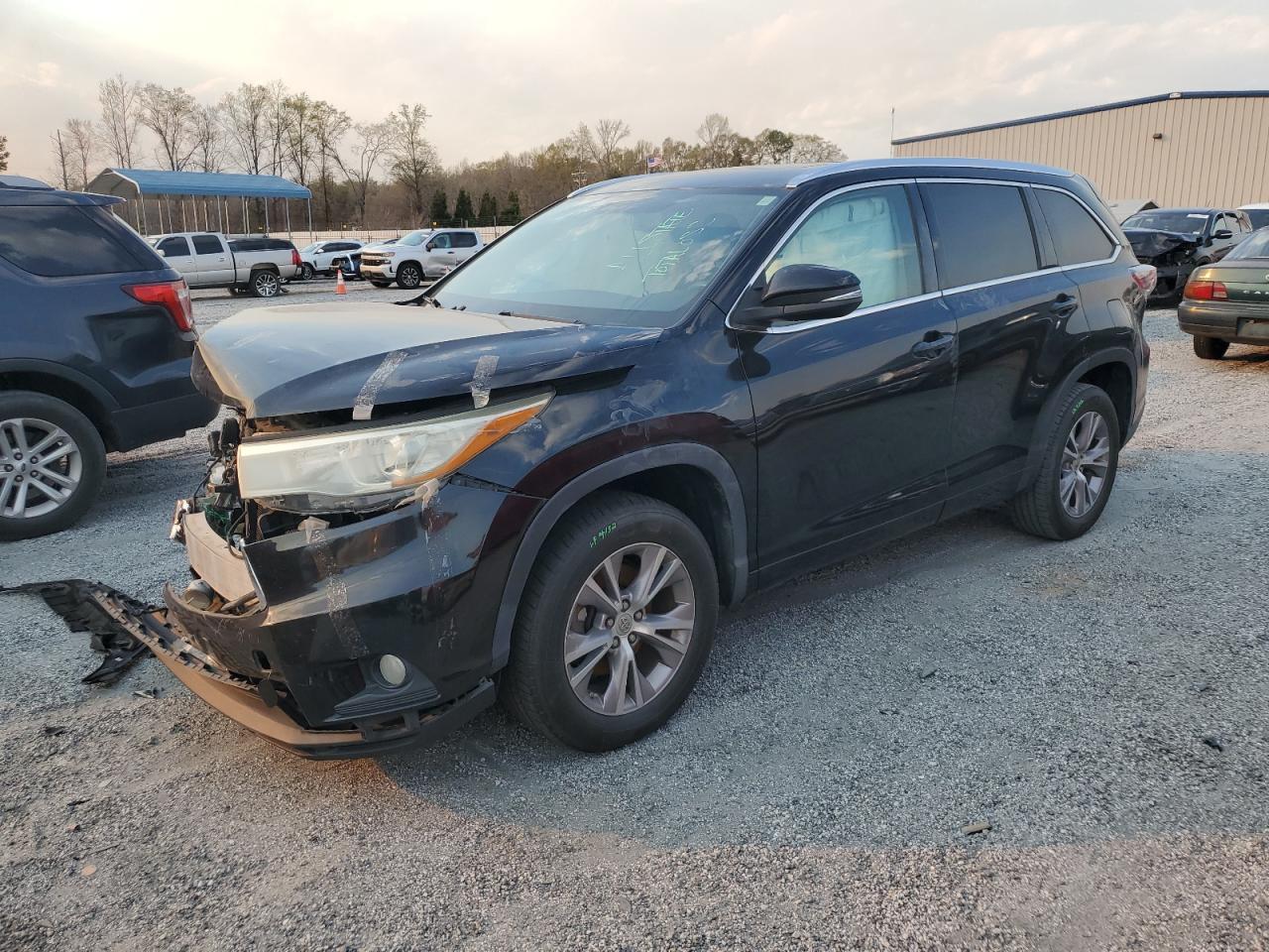 2015 TOYOTA HIGHLANDER