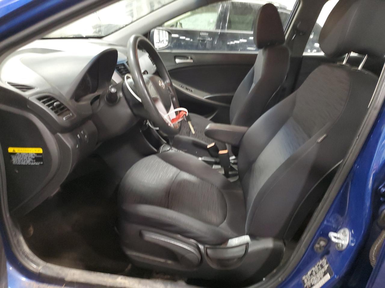 2017 HYUNDAI ACCENT SE - Image 7