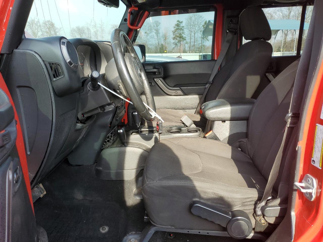 2014 JEEP WRANGLER U - Image 7