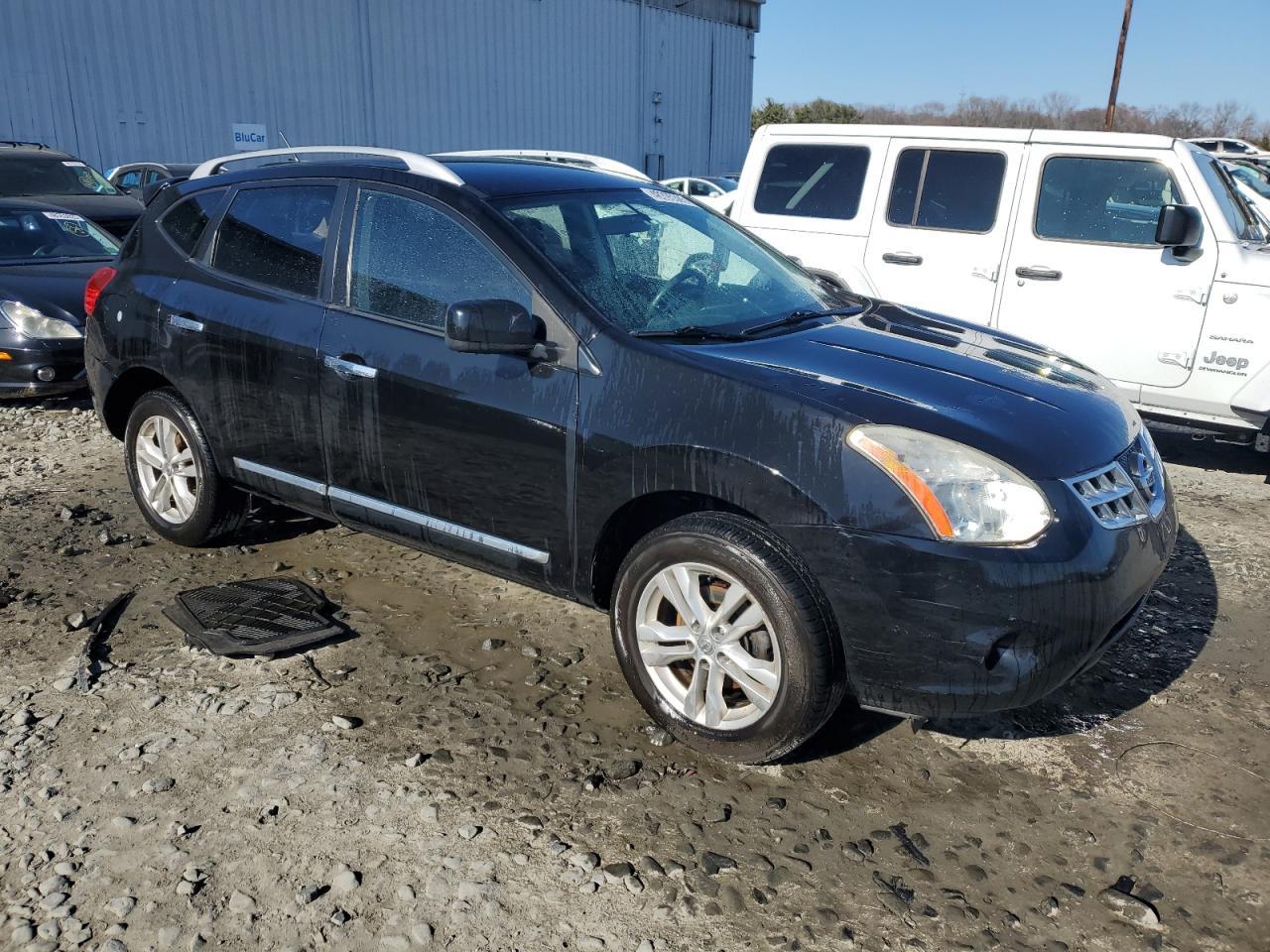 2013 NISSAN ROGUE S - Image 4