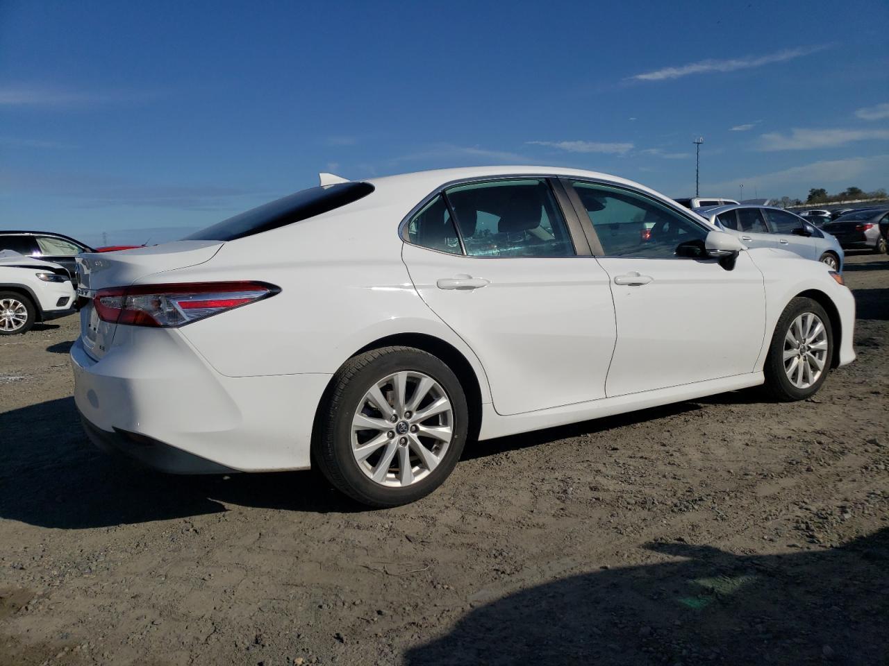 2019 TOYOTA CAMRY L - Image 3