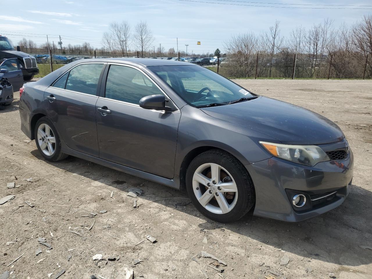 2013 TOYOTA CAMRY L - Image 4