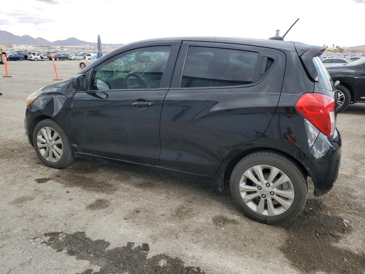2018 CHEVROLET SPARK 1LT - Фото 2
