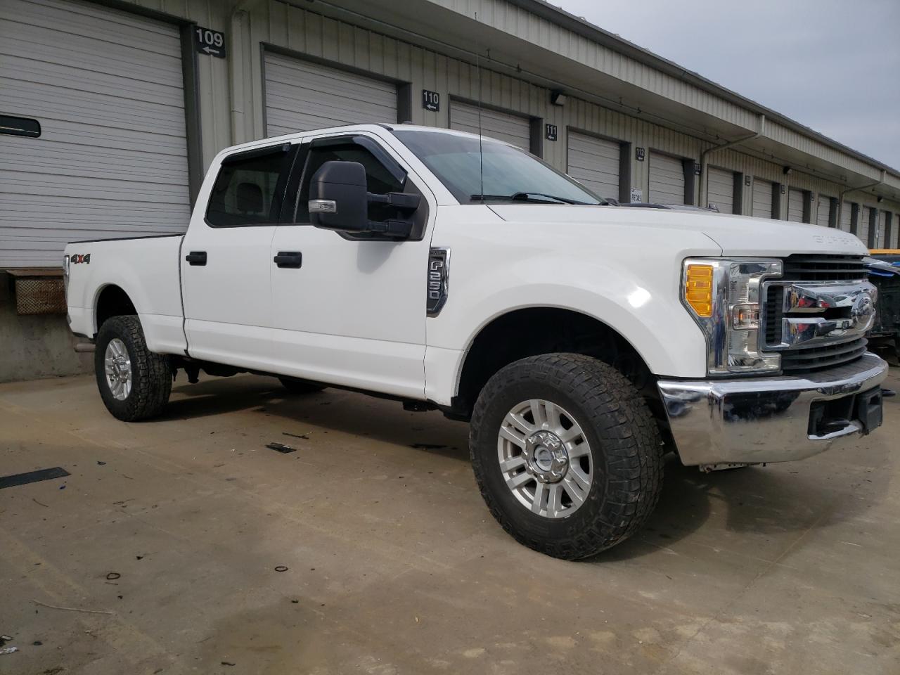 2017 FORD F250 SUPER - Image 4