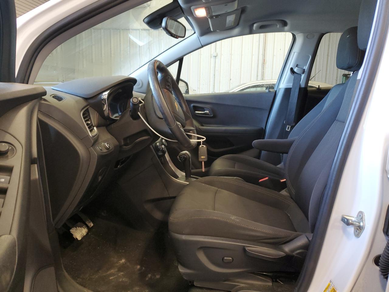 2018 CHEVROLET TRAX 1LT - Image 7