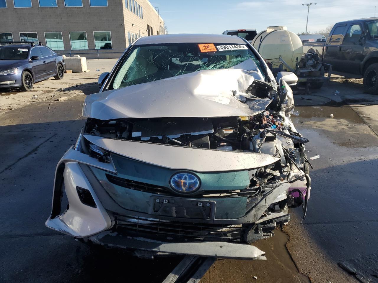 2019 TOYOTA PRIUS PRIM - Image 5