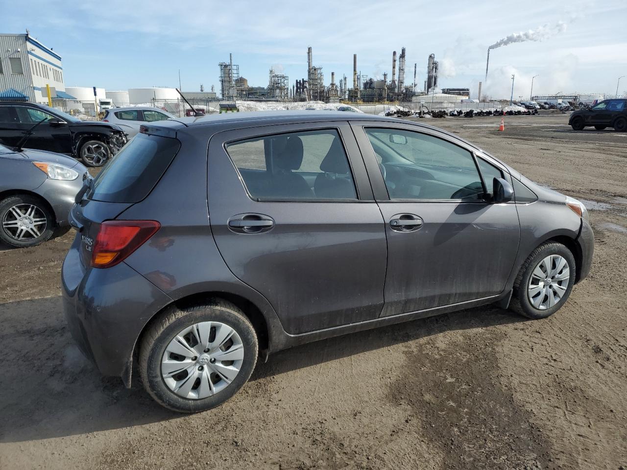 2016 TOYOTA YARIS L - Image 3