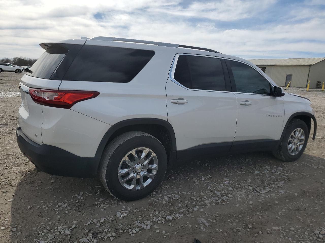 2018 CHEVROLET TRAVERSE L - Фото 3