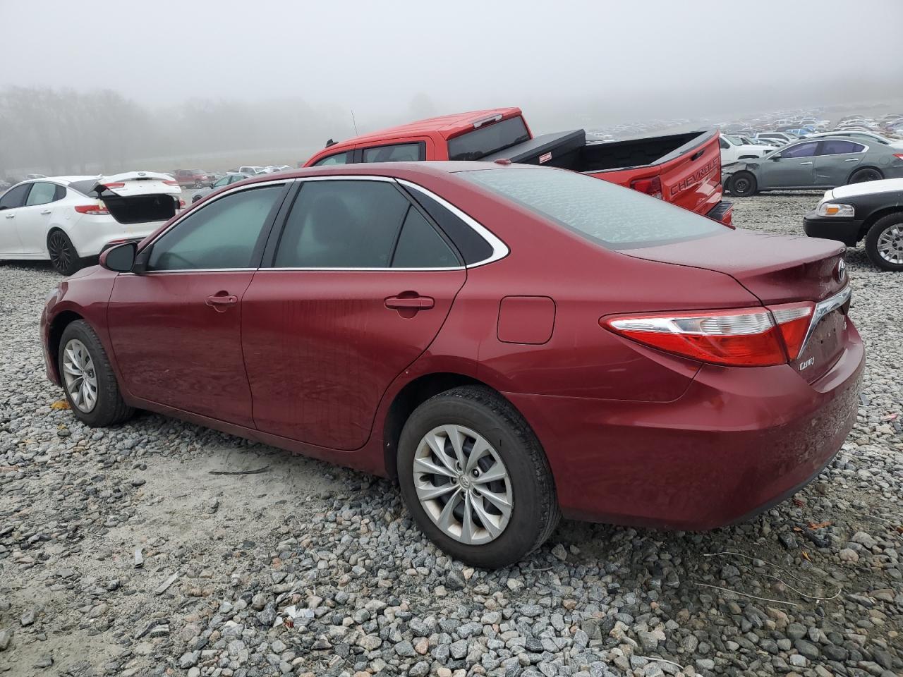 2016 TOYOTA CAMRY LE - Фото 2