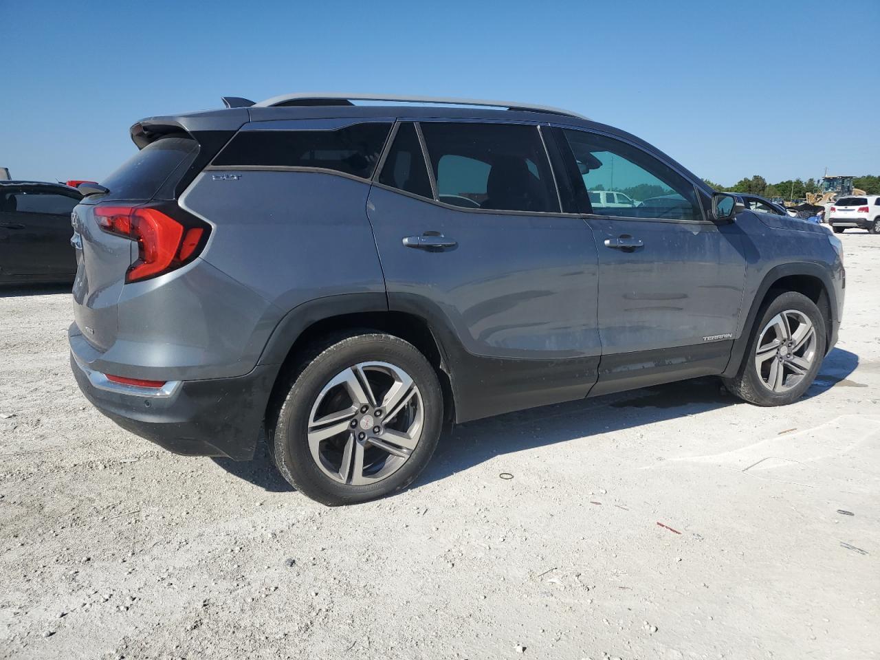 2018 GMC TERRAIN SL - Фото 3