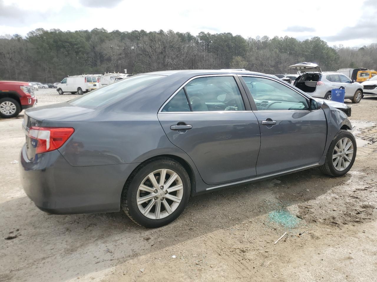 2012 TOYOTA CAMRY BASE - Фото 3