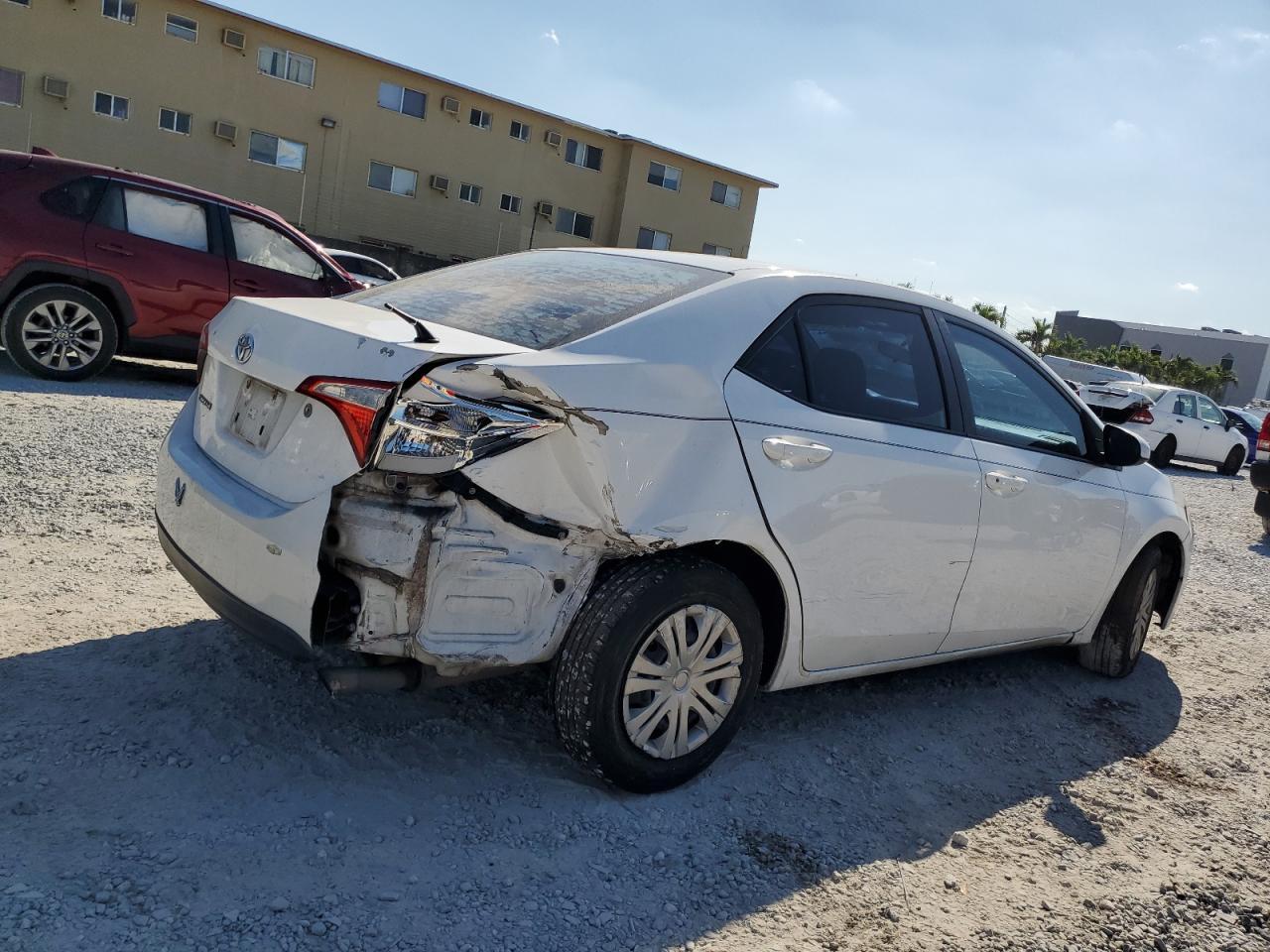 2015 TOYOTA COROLLA L - Image 3