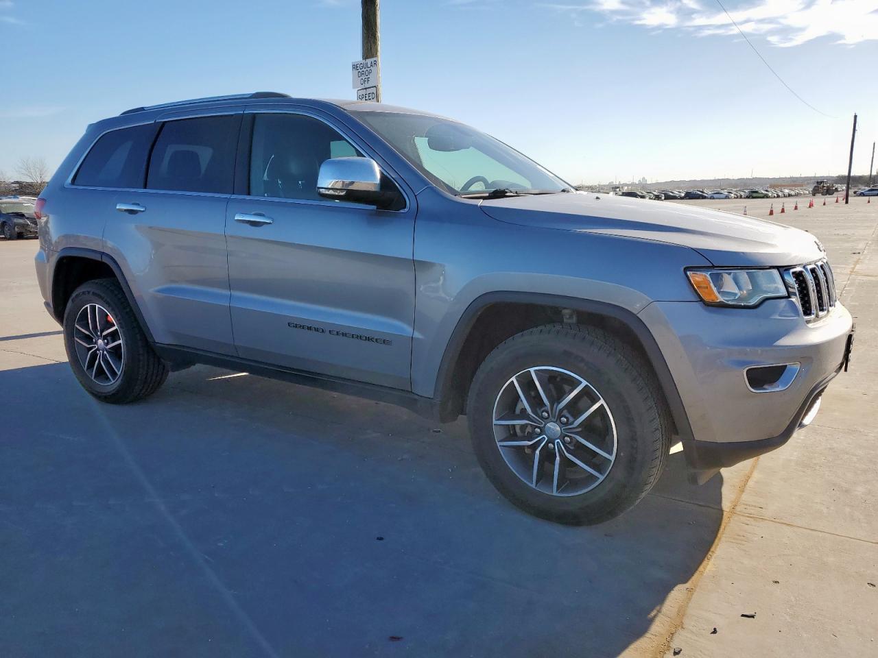 2018 JEEP GRAND CHER - Image 4