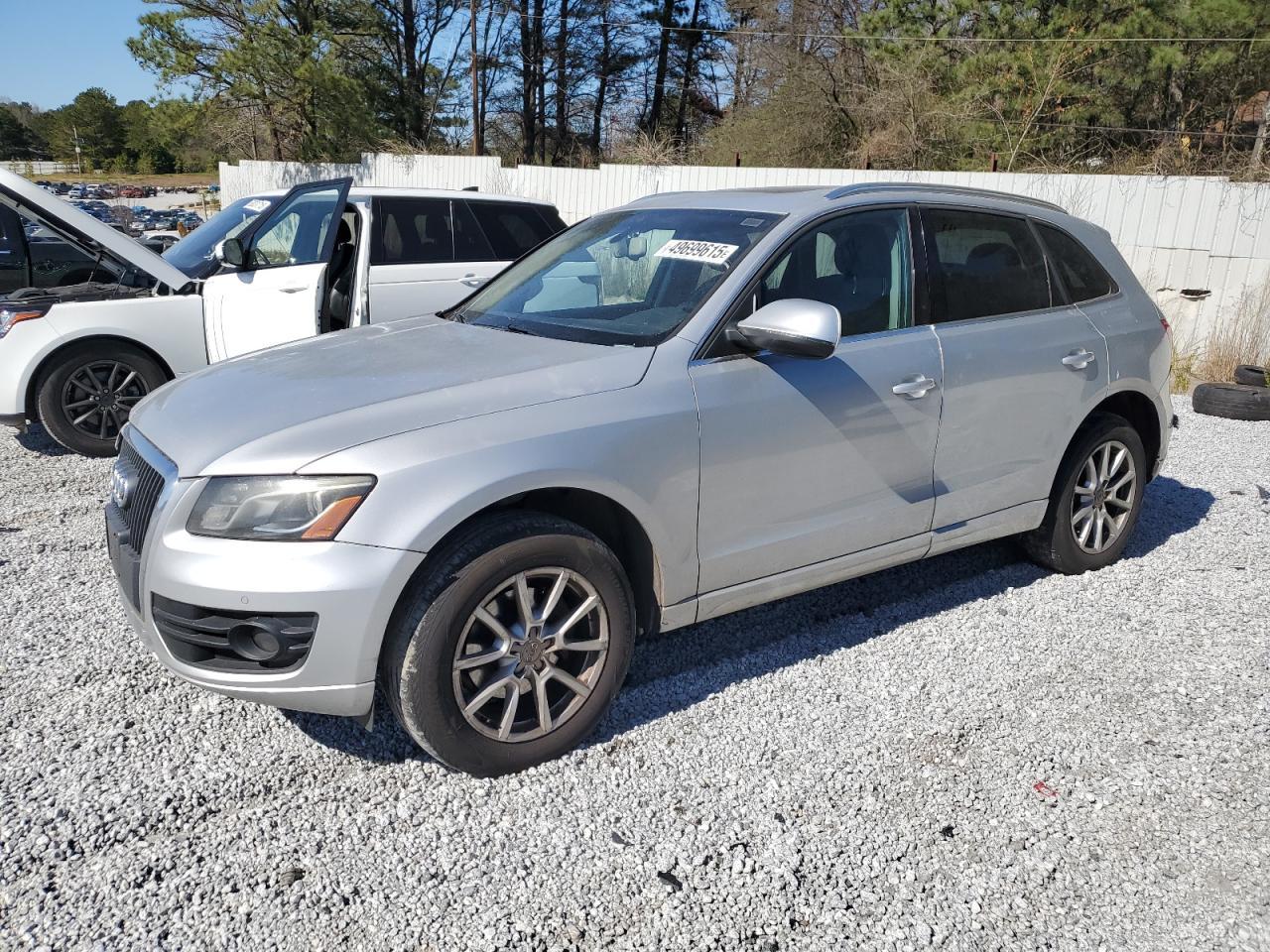 2011 AUDI Q5 PREMIUM