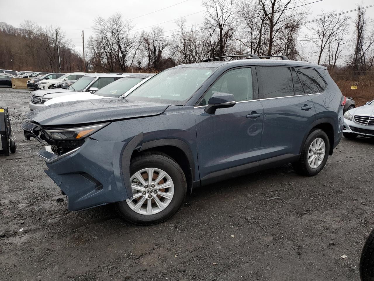 2024 TOYOTA GRAND HIGH