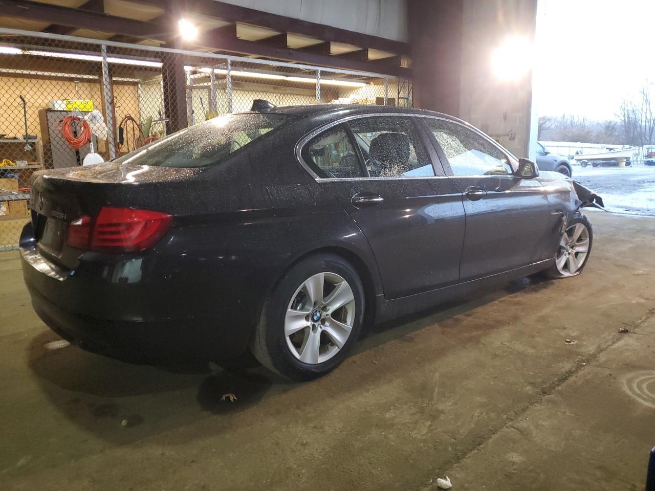 2013 BMW 528 XI - Фото 3
