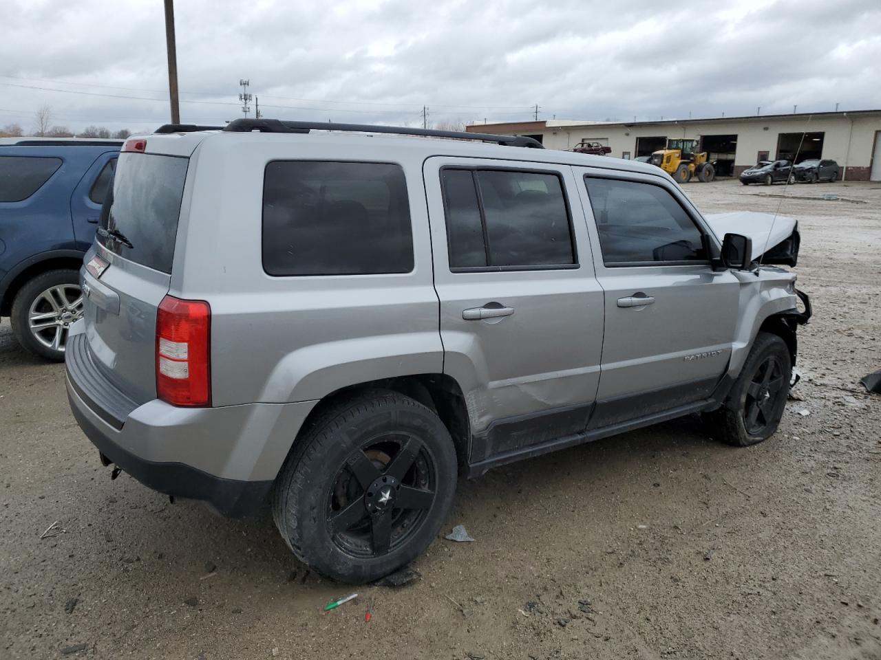 2015 JEEP PATRIOT SP - Фото 3
