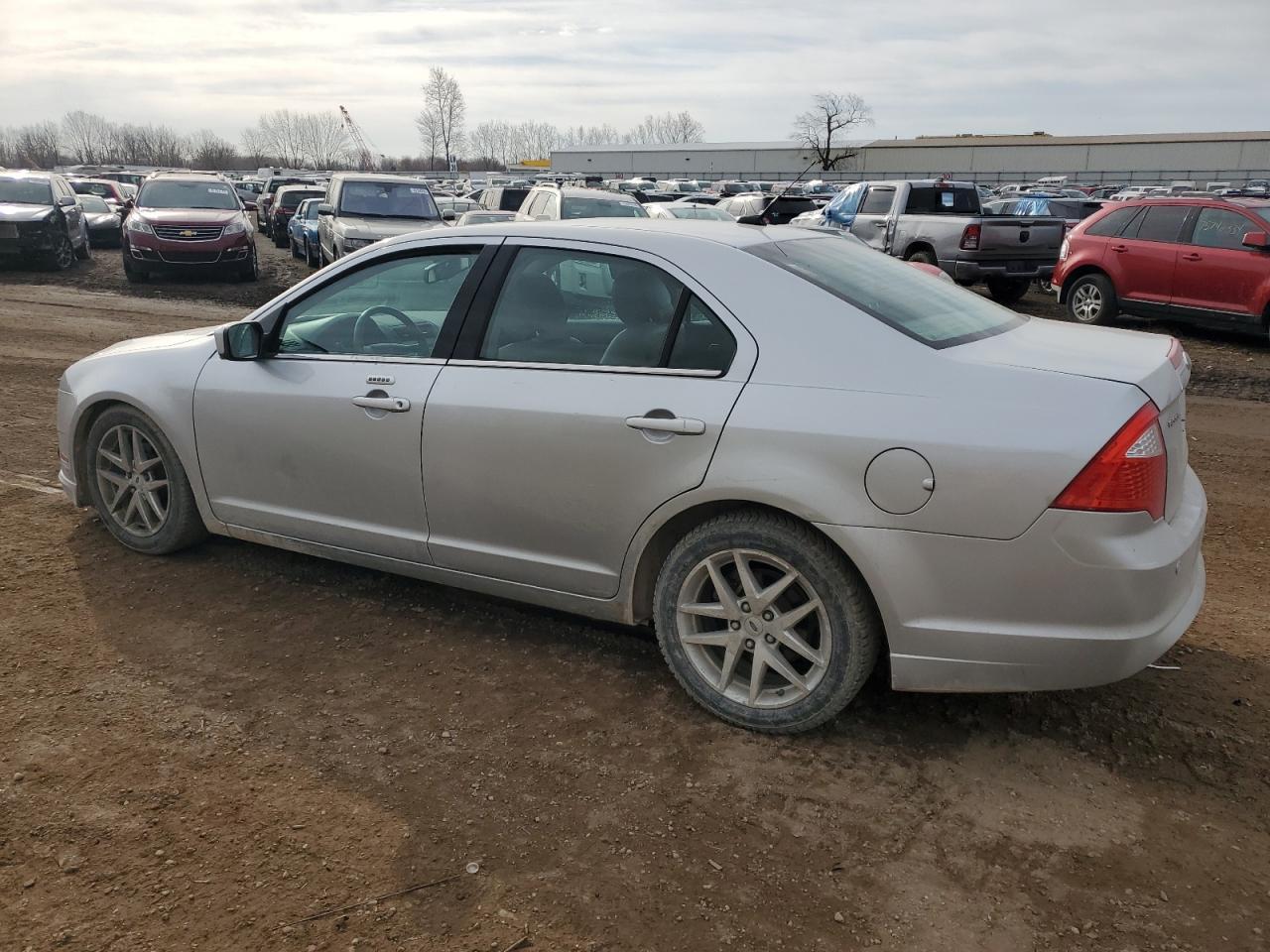 2012 FORD FUSION SEL - Image 2