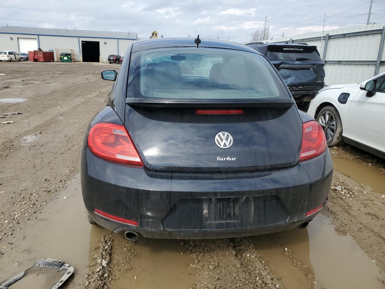 2012 VOLKSWAGEN BEETLE TUR - Фото 6