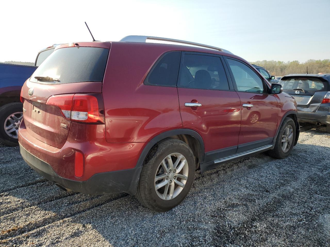 2014 KIA SORENTO LX - Image 3